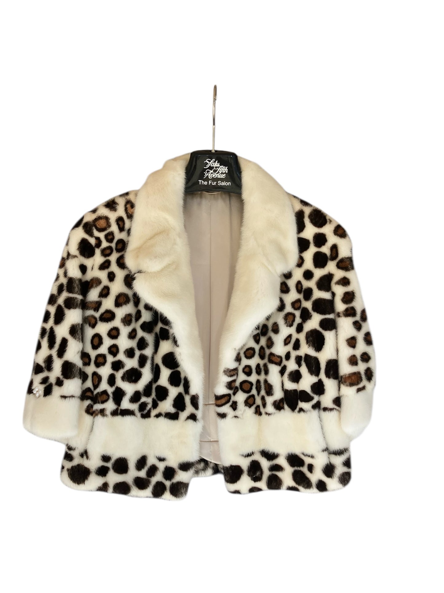 Saks fifh Avenue Size M Fur